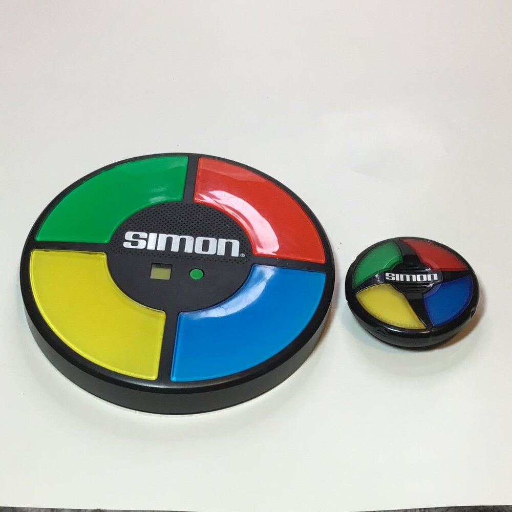 2 SIMON Electronic Memory Games Multicolor Light Sound 8" and Mini See Video!